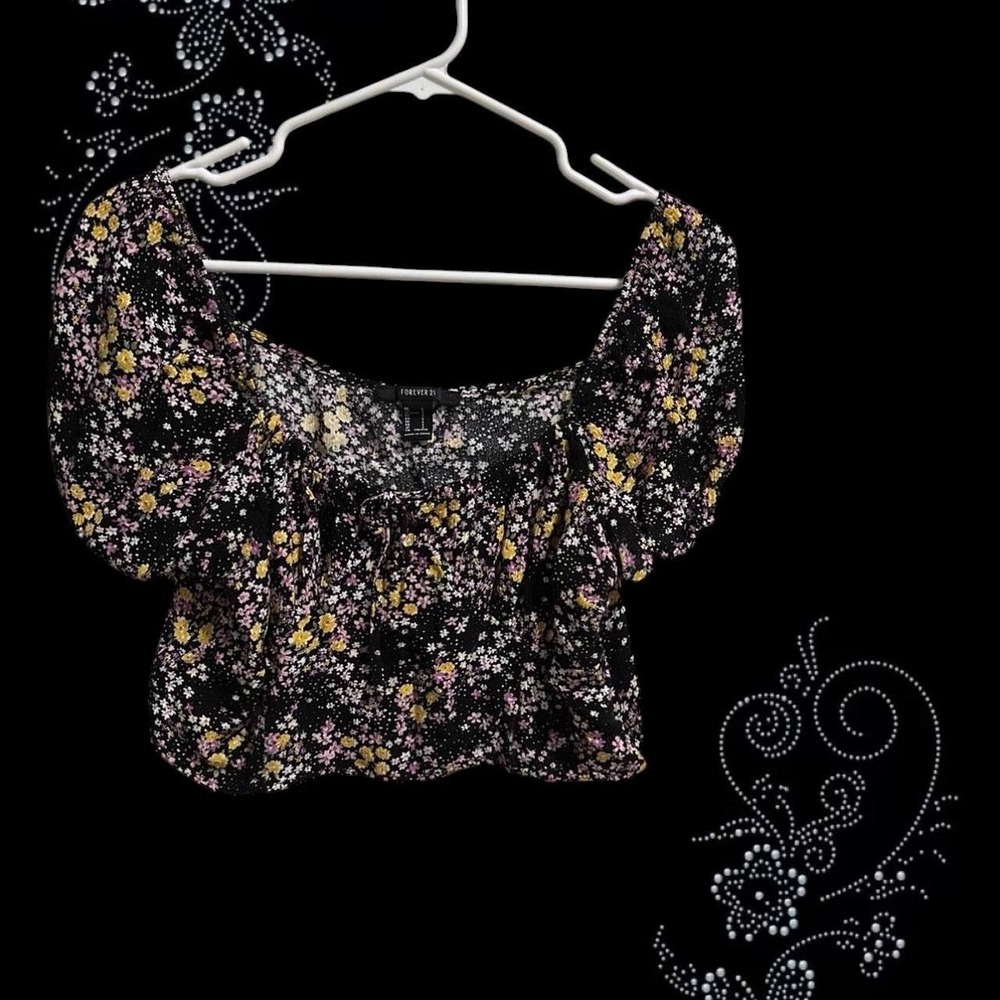 black floral crop top